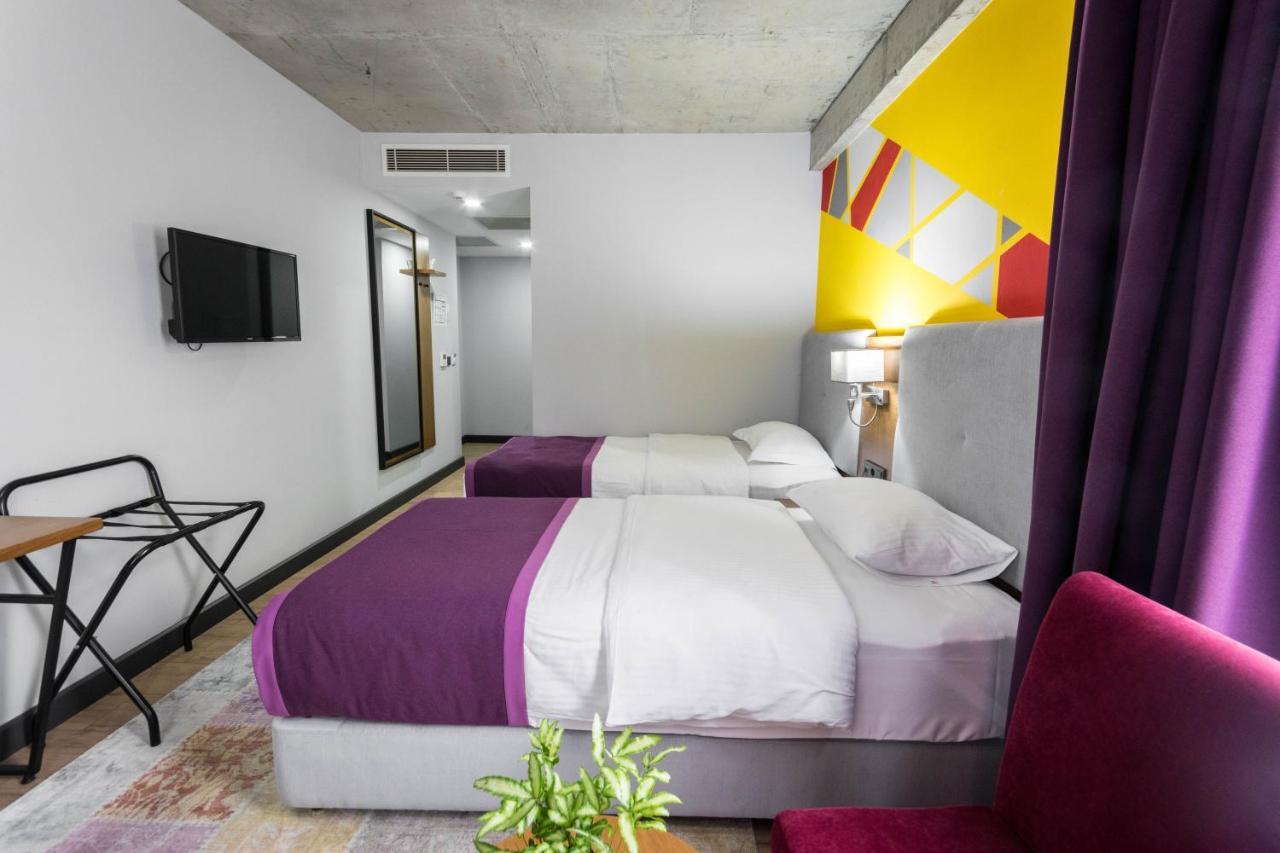 Hotel Adora Tbilisi Exteriör bild